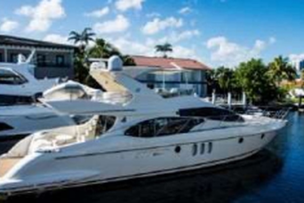 62 Azimut Fly   2004 62ft Azimut Yacht For Sale