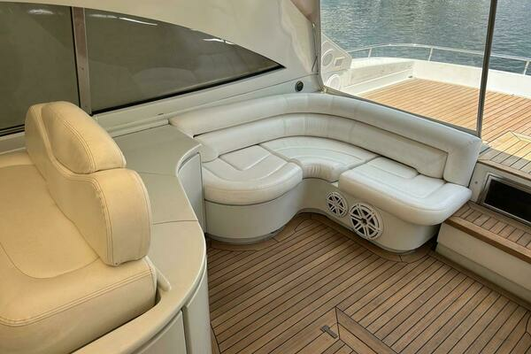 1999 Pershing 54