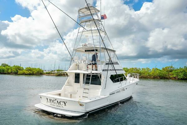 Photo of the 1992 Hatteras 50 Convertible "50 Hatteras Convertible / 1992"
