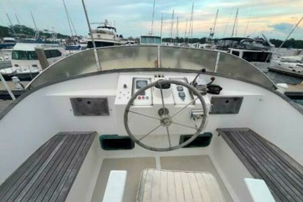 Photo of the 1987 Kadey-Krogen 42 "ANNA MARIE"