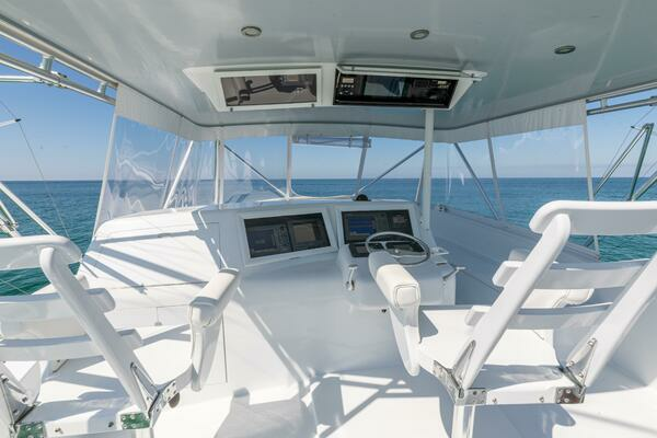 1998 Miller Marine 60