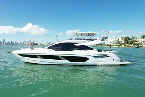 2023 Sunseeker 74