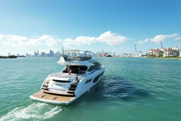 2023 Sunseeker 74