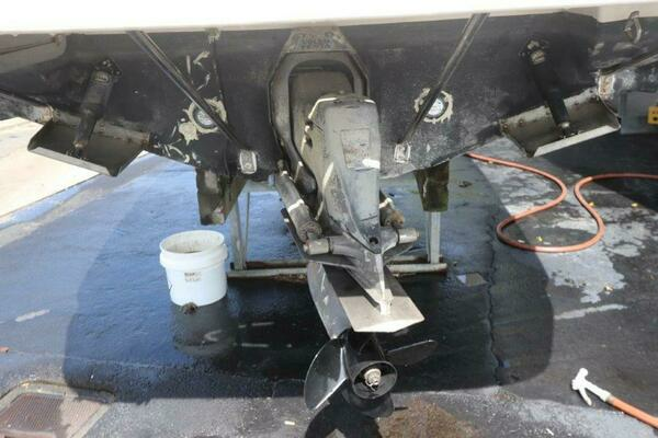 Photo of the 2006 Stingray 240 CS