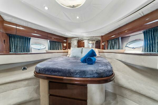 2002 Princess 65