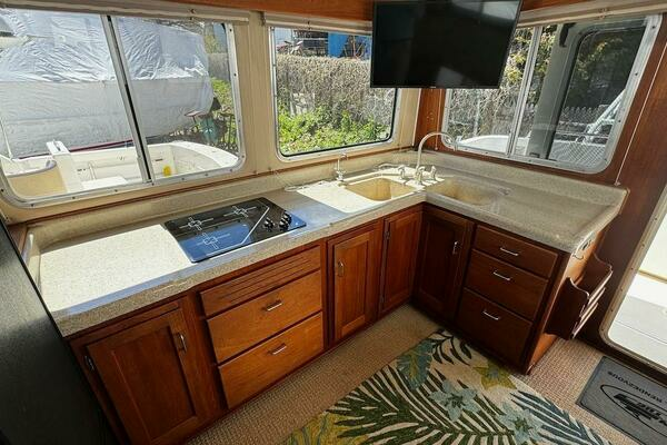 2001 American Tug 34