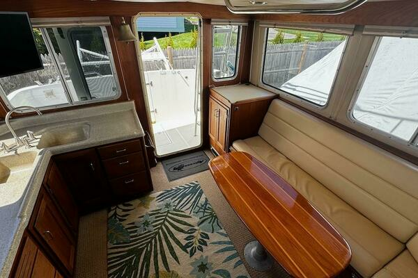 2001 American Tug 34