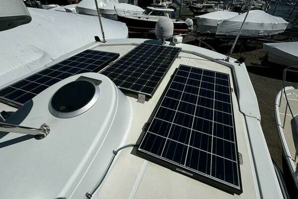 2001 American Tug 34