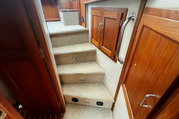 2001 American Tug 34