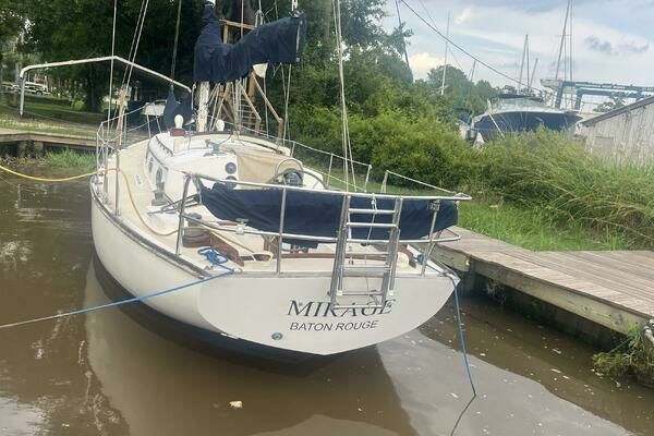 Photo of the 1981 Cape Dory  "Mirage"