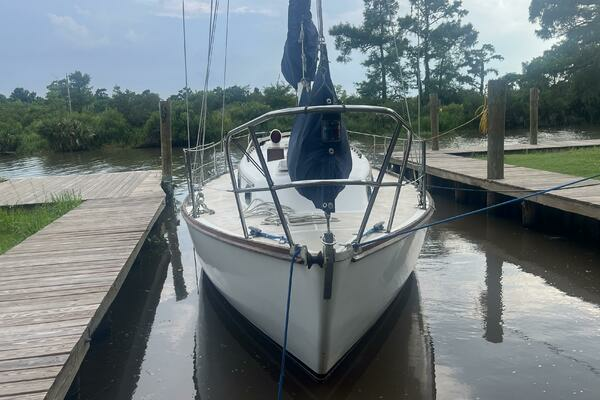 Photo of the 1981 Cape Dory  "Mirage"