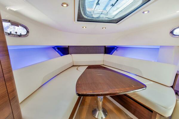 2019 Boston Whaler 34