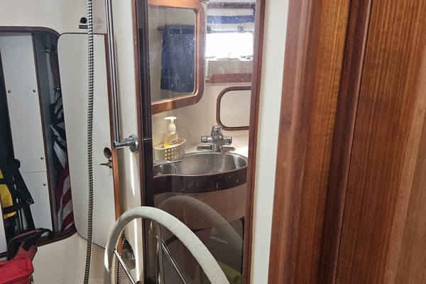 40ft Norseman Yacht For Sale