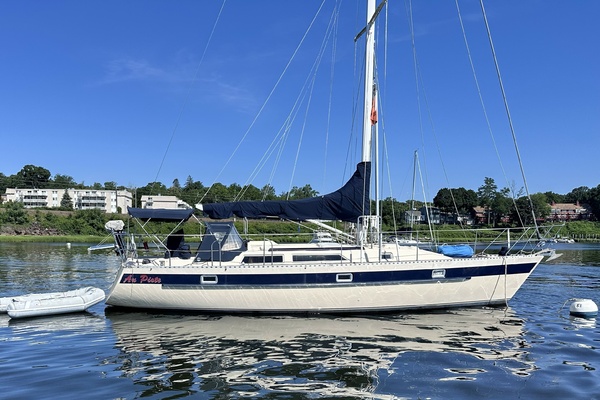40ft Norseman Yacht For Sale