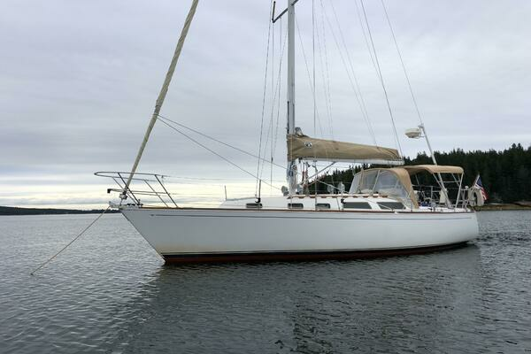 Photo of the 1994 Sabre 34 "Windswept Yacht Sales"