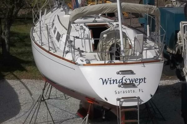 Photo of the 1994 Sabre 34 "Windswept Yacht Sales"