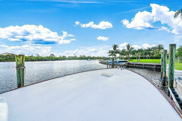 Photo of the 1990 Monterey Custom Sport Fish