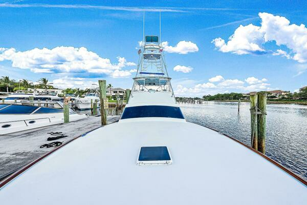 Photo of the 1990 Monterey Custom Sport Fish