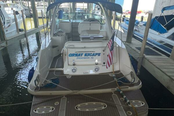 Photo of the 2008 Sea Ray 330 Sundancer