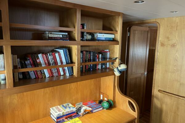 2019 Kadey-Krogen 52