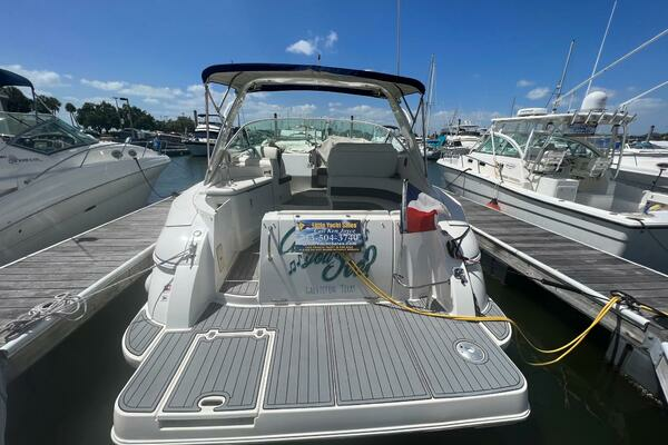 Photo of the 2007 Cruisers Yachts 340 Express