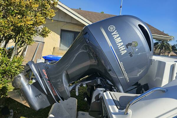 Photo of the 2021 Sea Hunt  "Alternating Currents II"