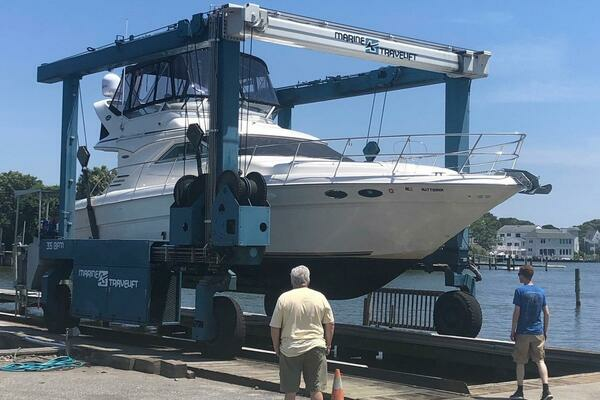 2003 Sea Ray 40