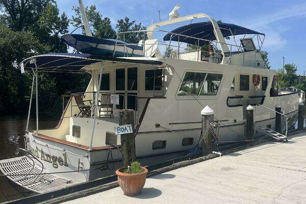 Photo of the 1986 Marine Trader Med Yacht 62 Yachtfish "Island Angel"
