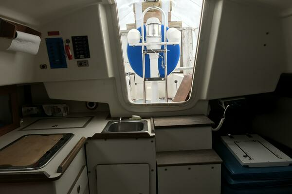 Photo of the 1977 Pearson 30 "Puffin II"