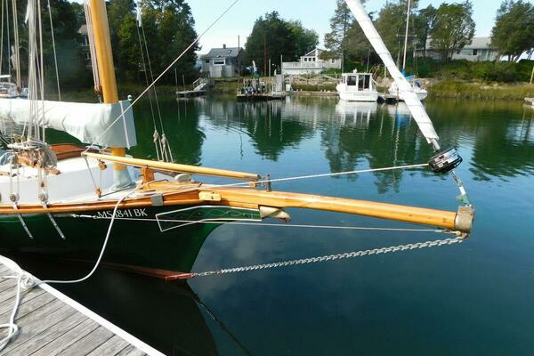 Senility 22ft Custom Yacht For Sale