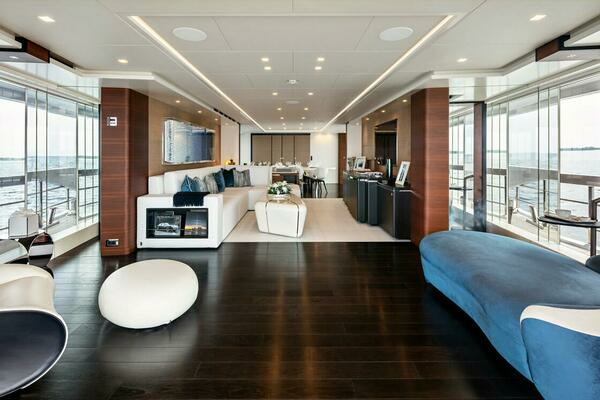 Photo of the 2021 Heesen Yachts 50m Aluminum "ELA"