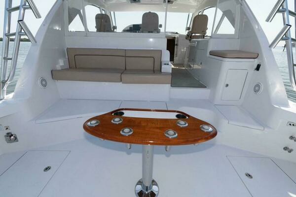 2015 Hatteras 45