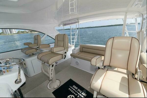 2015 Hatteras 45