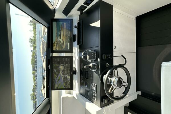 2019 Van der Valk 62