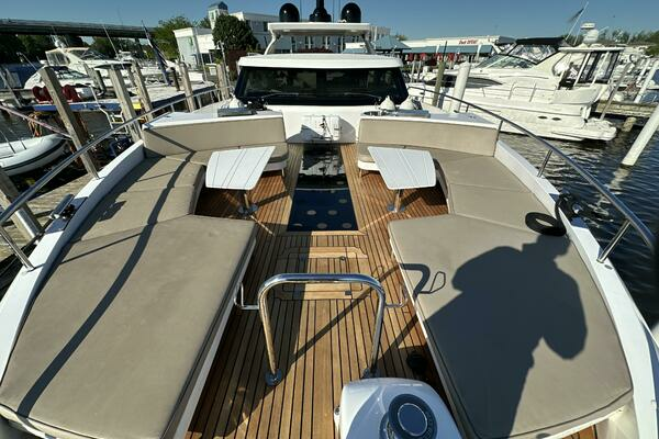 2019 Van der Valk 62