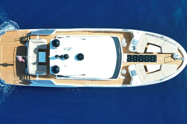 2019 Van der Valk 62