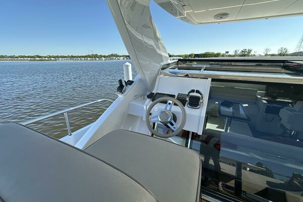 2019 Van der Valk 62