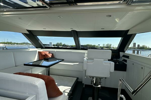 2019 Van der Valk 62