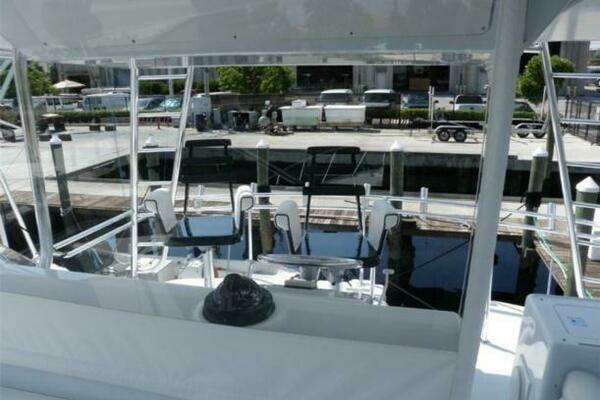 Photo of the 1998 Caterpillar Sportfish "Aguamala"