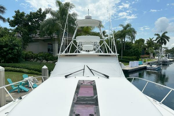 2011 Tiara Yachts 43