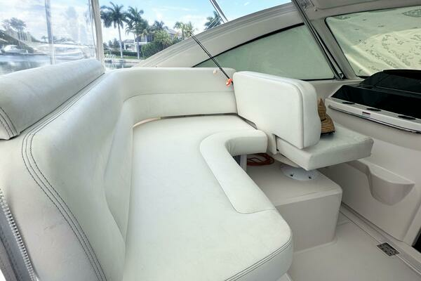 2011 Tiara Yachts 43