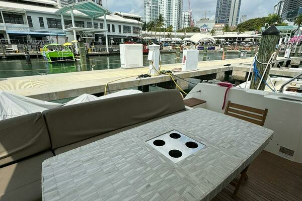 Photo of the 2014 Prestige 550 "550 Fly"