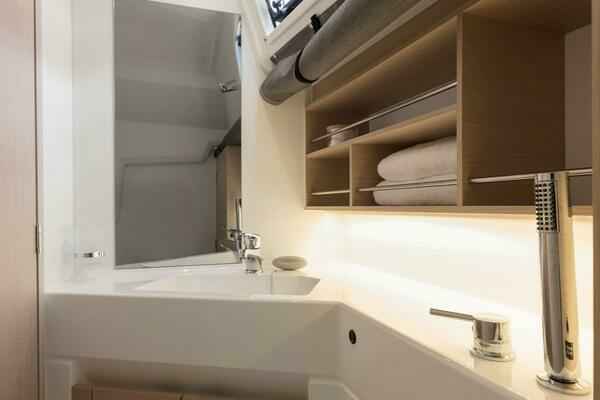 30ft Beneteau Yacht For Sale