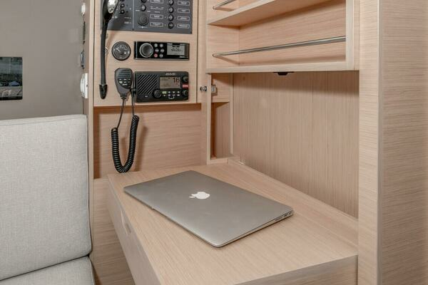 30ft Beneteau Yacht For Sale