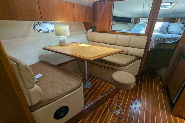 2000 Tiara Yachts 35