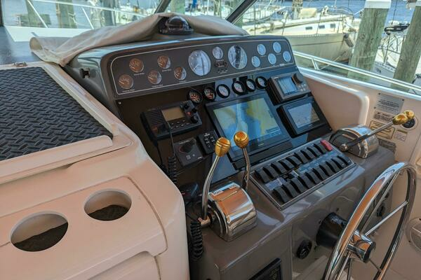 2000 Tiara Yachts 35