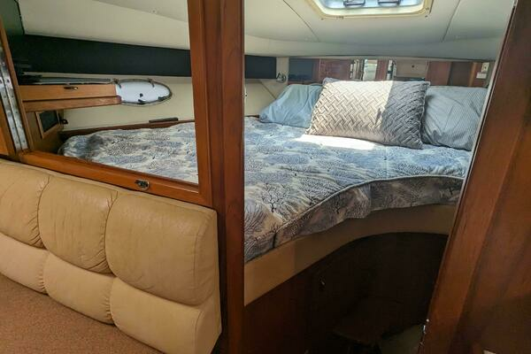 2000 Tiara Yachts 35