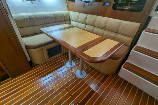 2000 Tiara Yachts 35