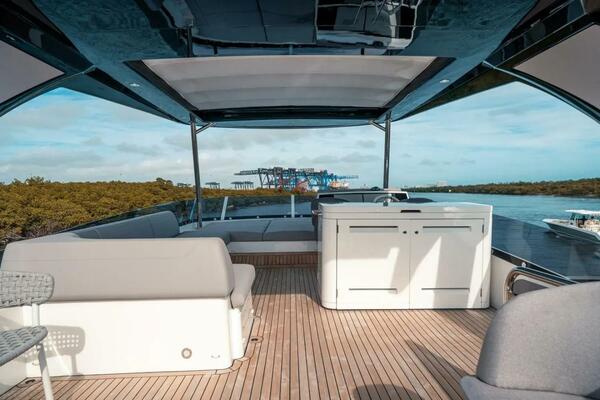 Into The Mystic  68ft Sunseeker