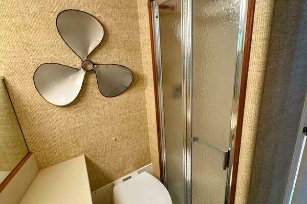 1986Bertram 58 ft 58 Flybridge Motor Yacht   TENACITY